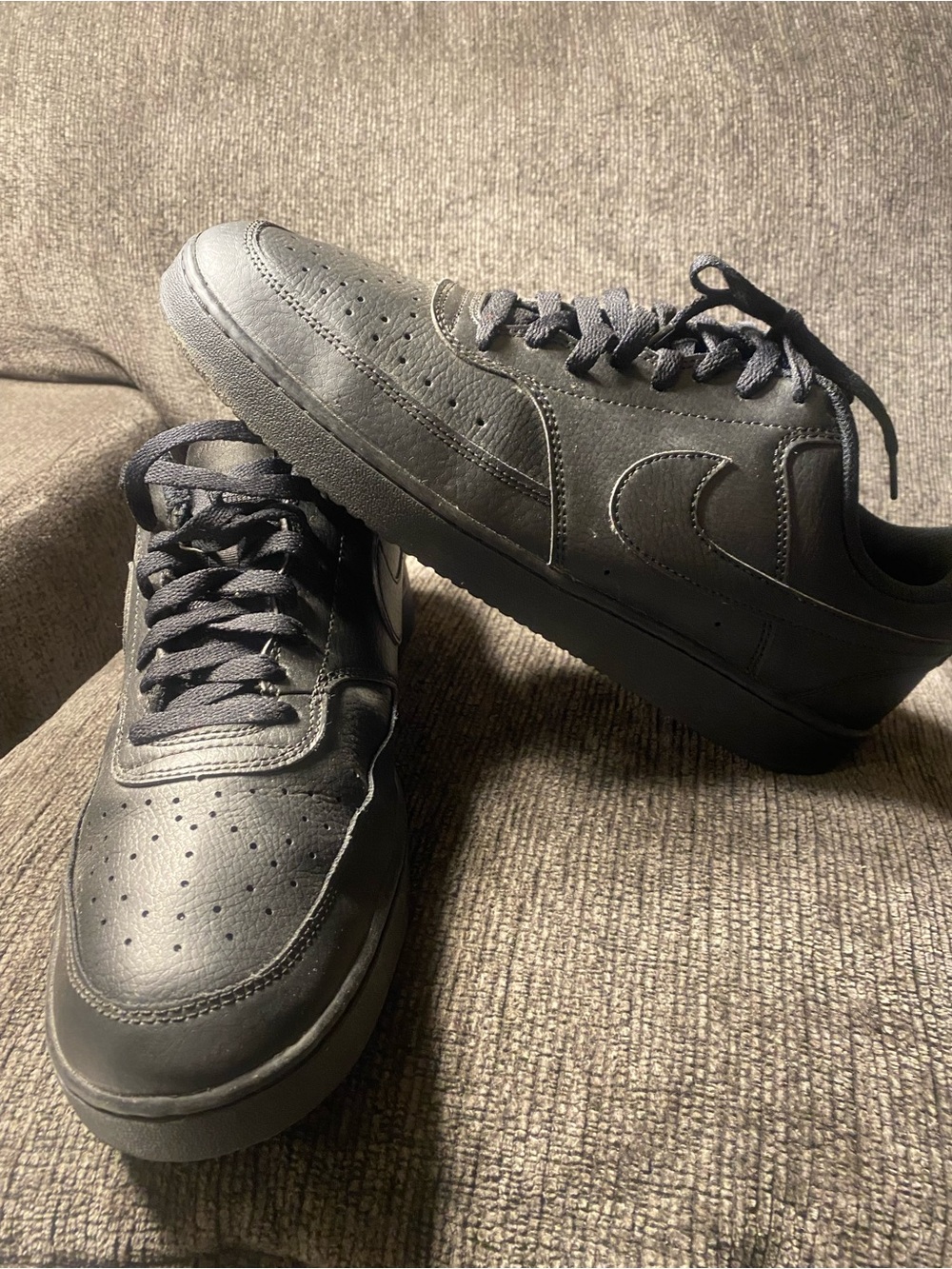Men's Low-Top All-Black Leather Sneakers